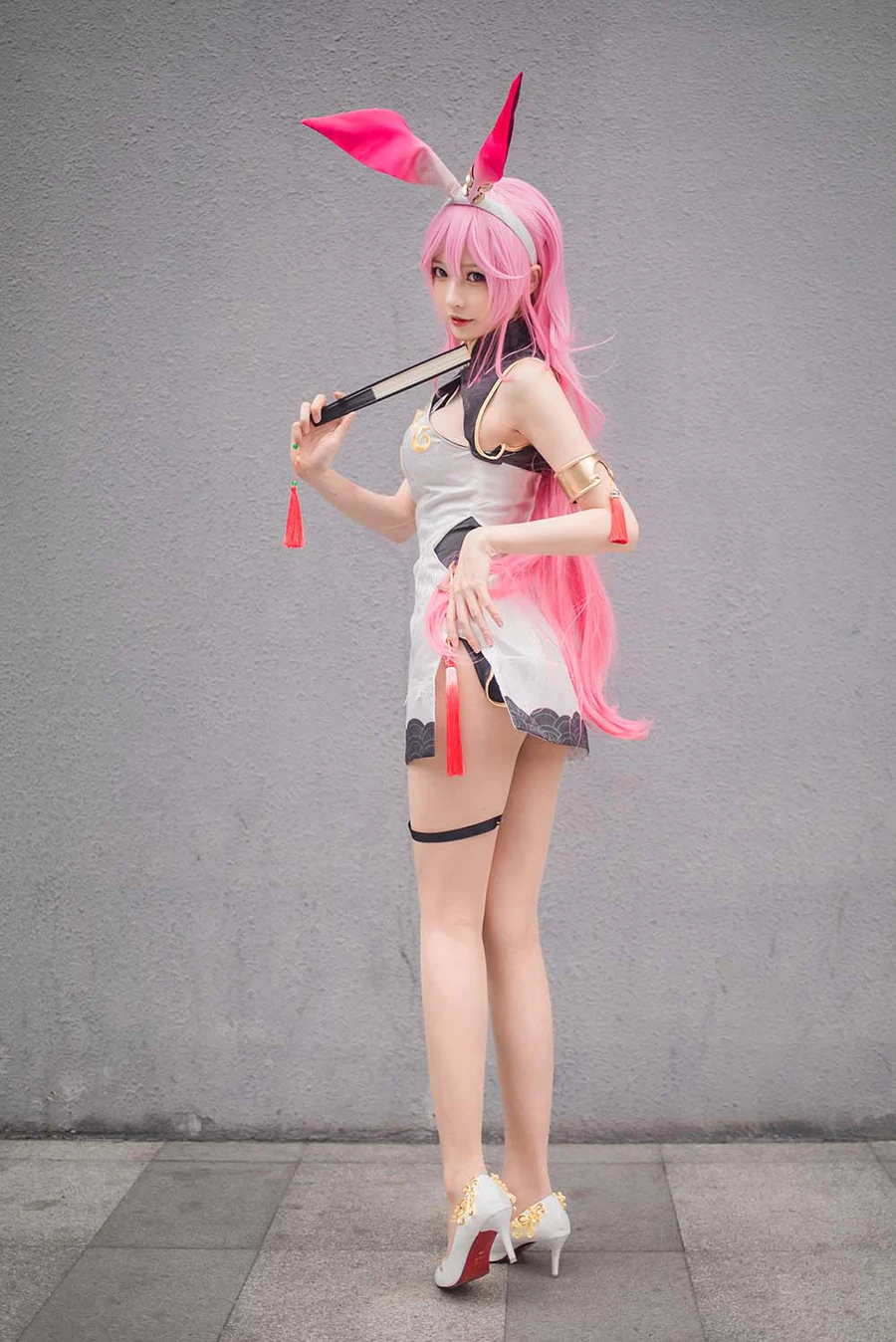南宫 – 粉红兔女郎 Cosplay-第1张