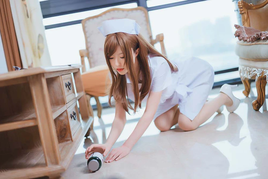 清水由乃 – 家庭护士 Cosplay-第2张