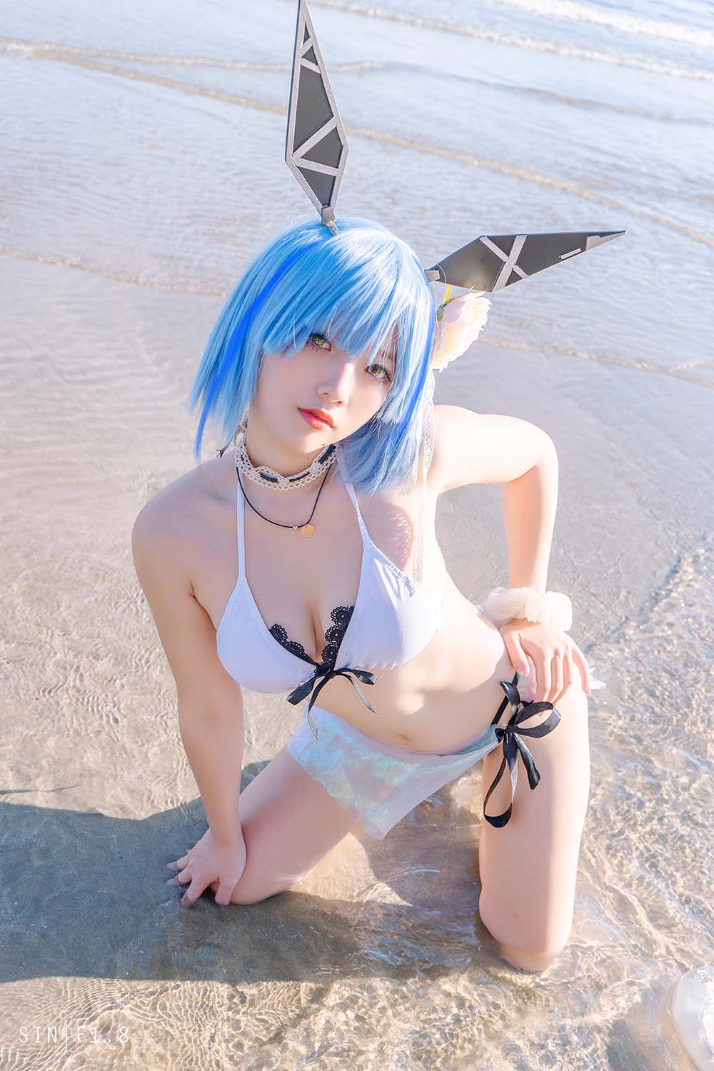 Messie Huang写真 – Gascogne swimsuit Cosplay-第1张