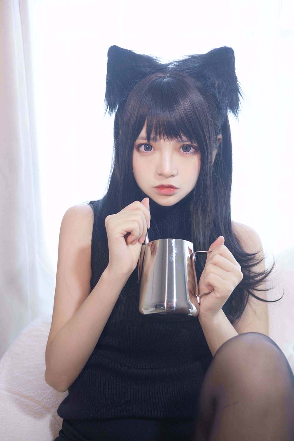 疯猫ss – 黑毛衣少女 Cosplay-第1张
