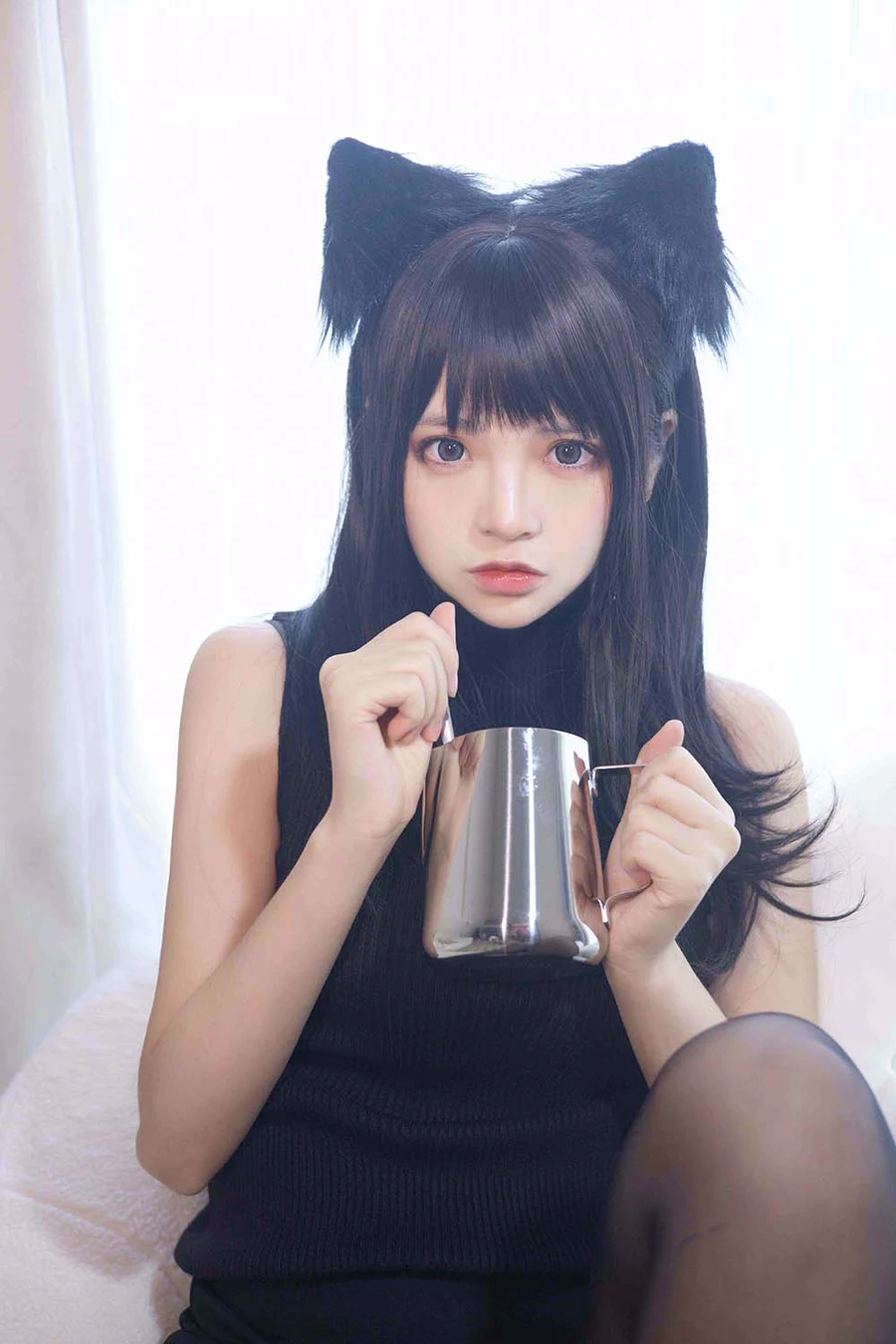 疯猫ss – 黑毛衣少女 Cosplay-第1张