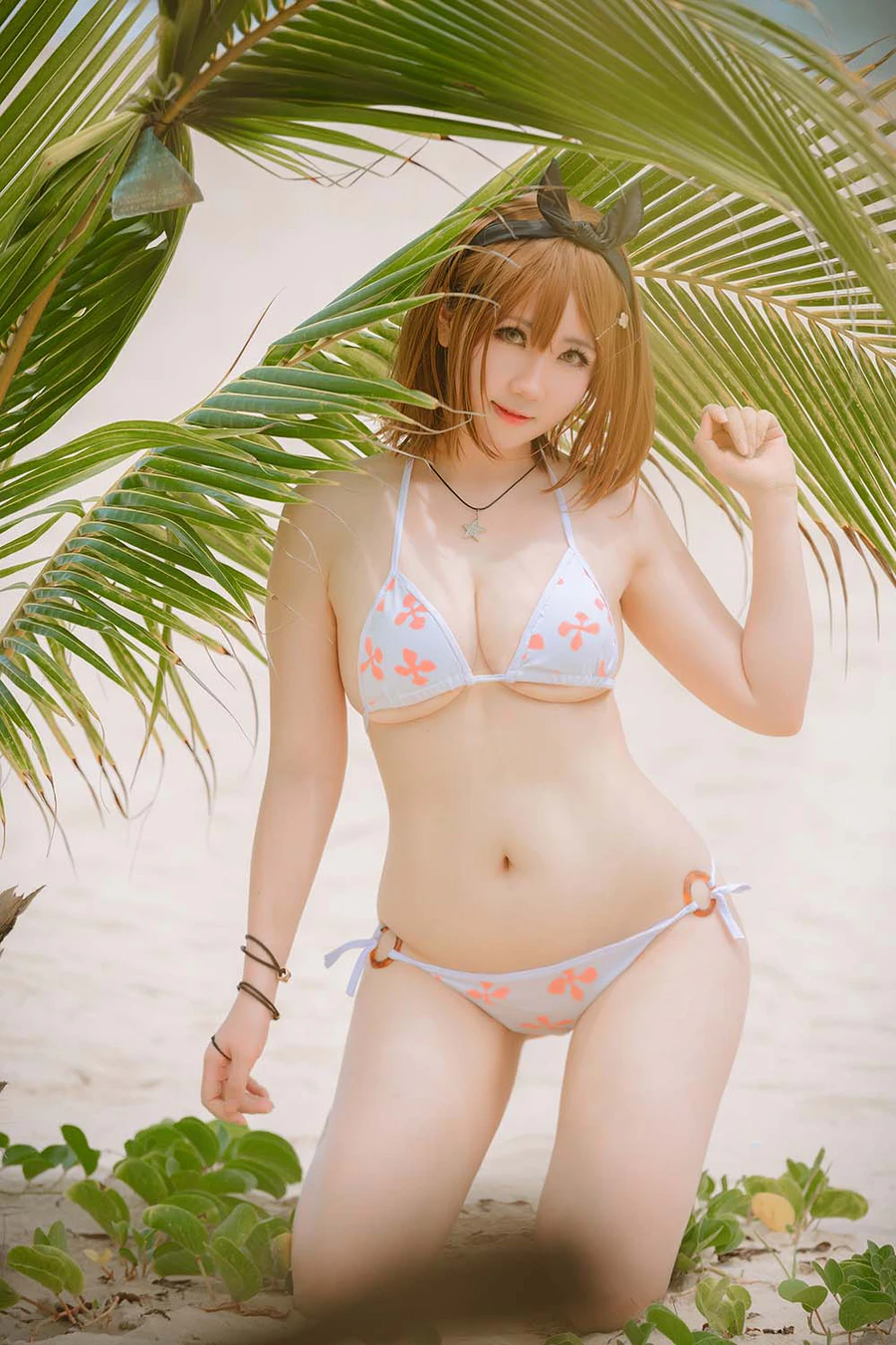 是本末末 – 莱莎泳装 Cosplay-第1张
