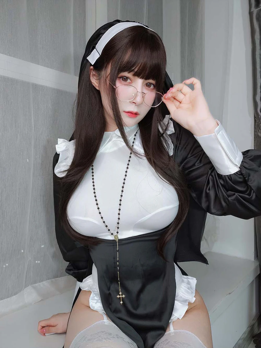 白银 – 修女 Cosplay-第1张