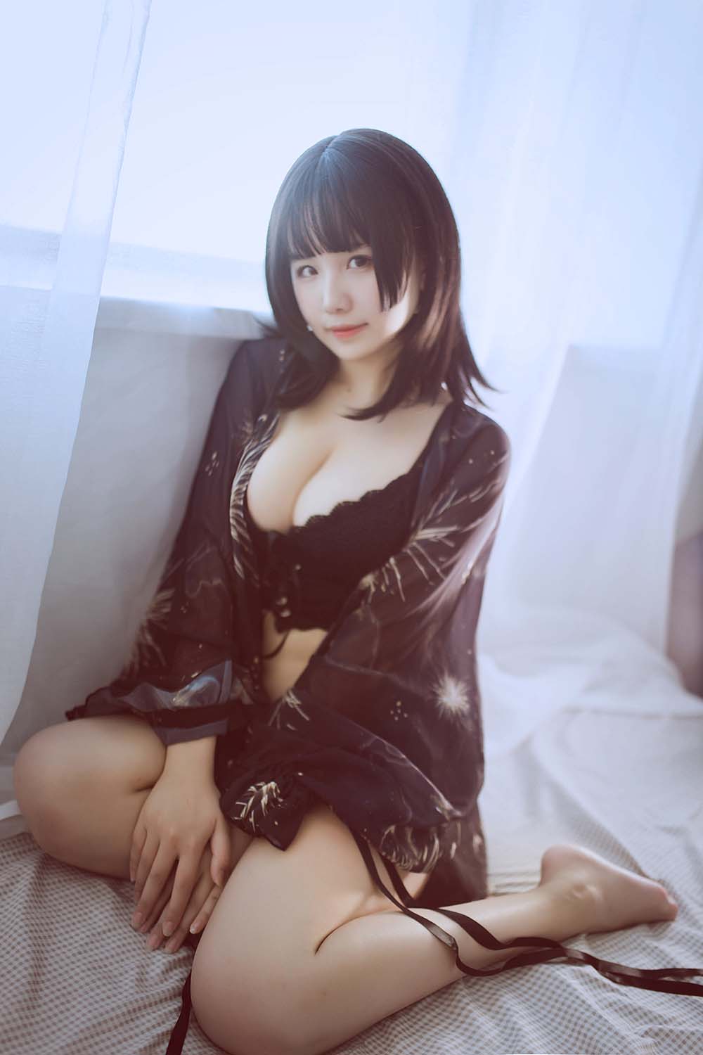 草半半宝宝 – 黑色吊带 Cosplay-第2张