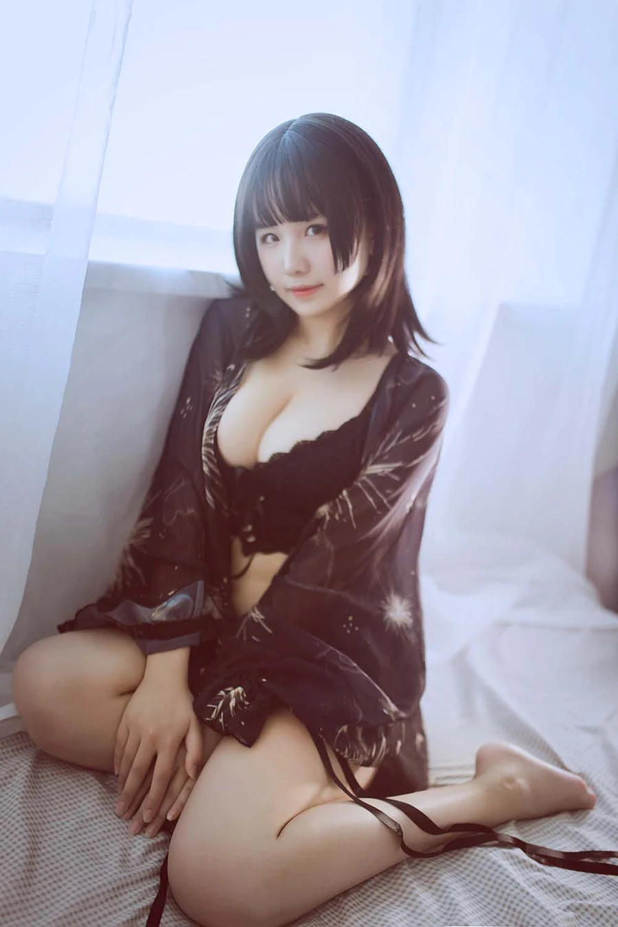 草半半宝宝 – 黑色吊带 Cosplay-第2张