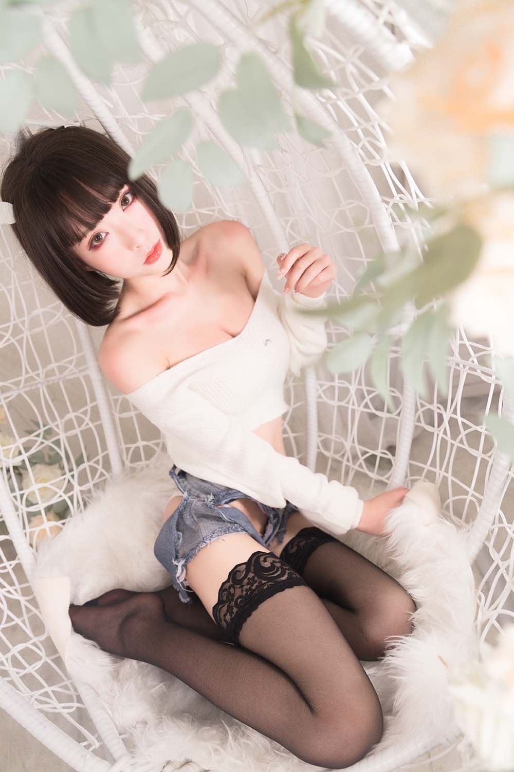 清水由乃 – 白色毛衣 Cosplay-第1张