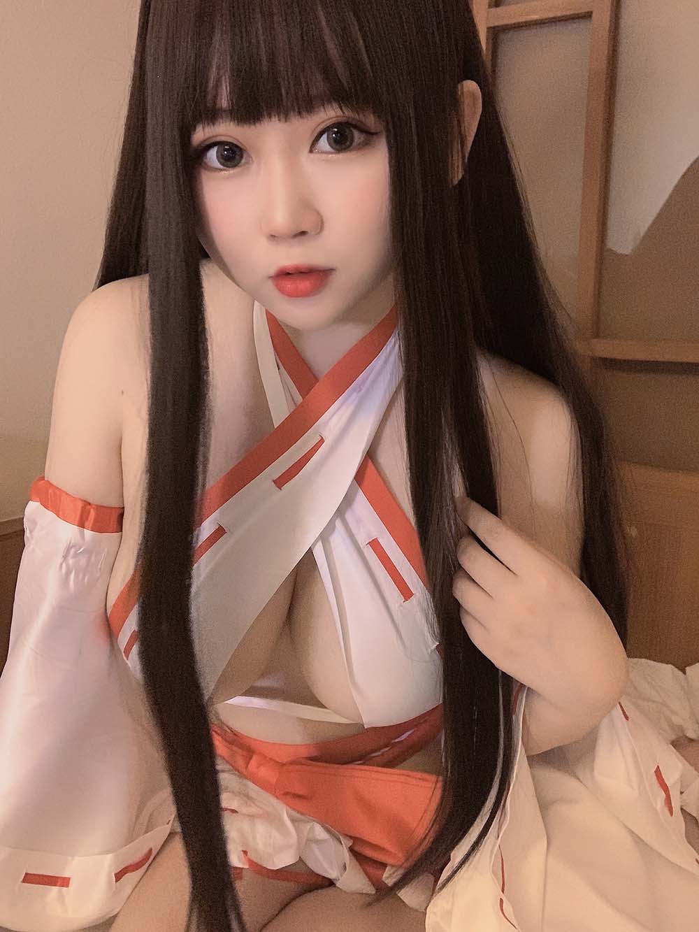 蜜桃少女是依酱呀 – 女巫 Cosplay-第2张