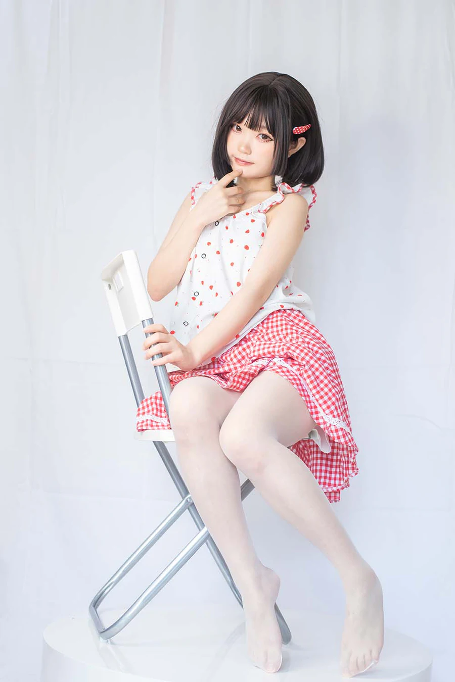 神沢永莉 – 粉色格子裙 Cosplay-第1张