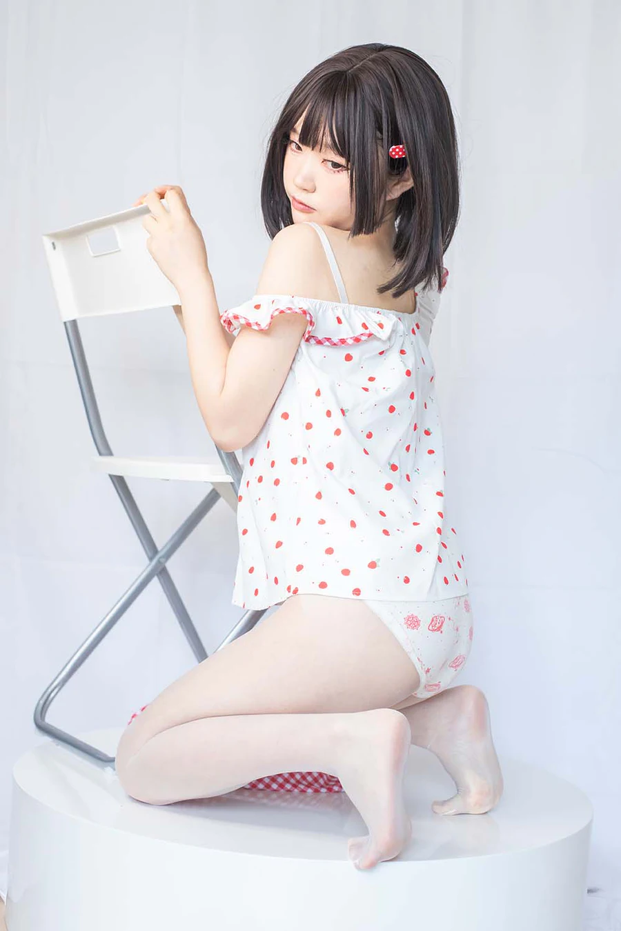 神沢永莉 – 粉色格子裙 Cosplay-第2张