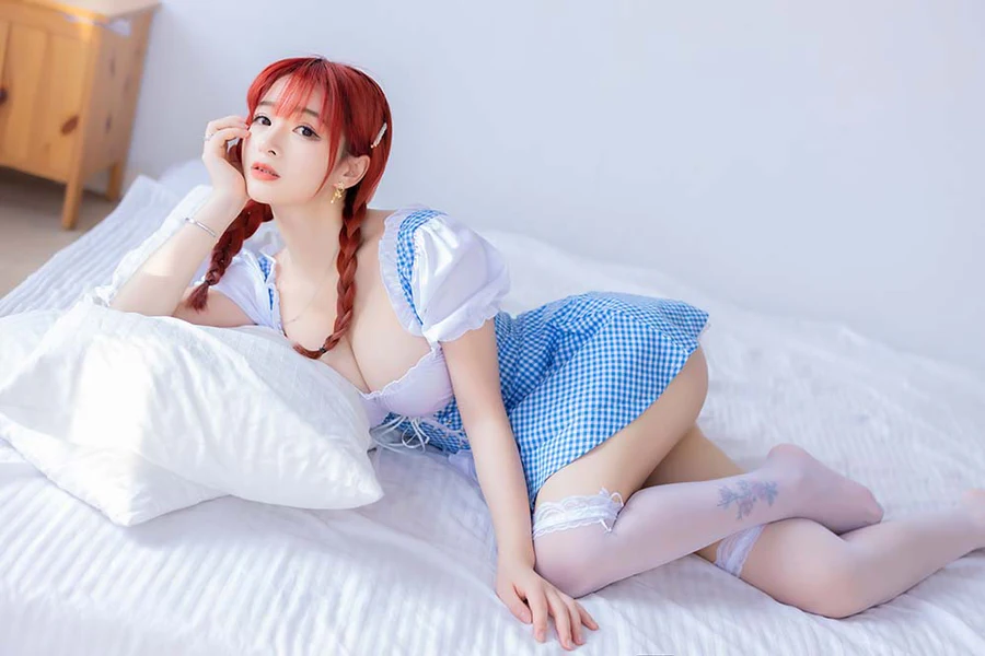 叉子宝宝 – 蓝白少女 Cosplay-第2张