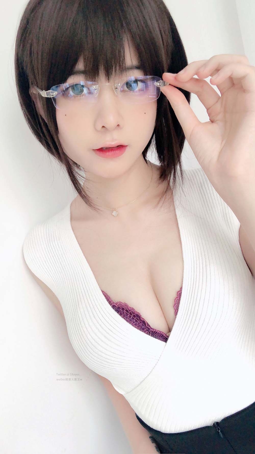 眼酱大魔王w – 办公小姐姐 Cosplay-第1张