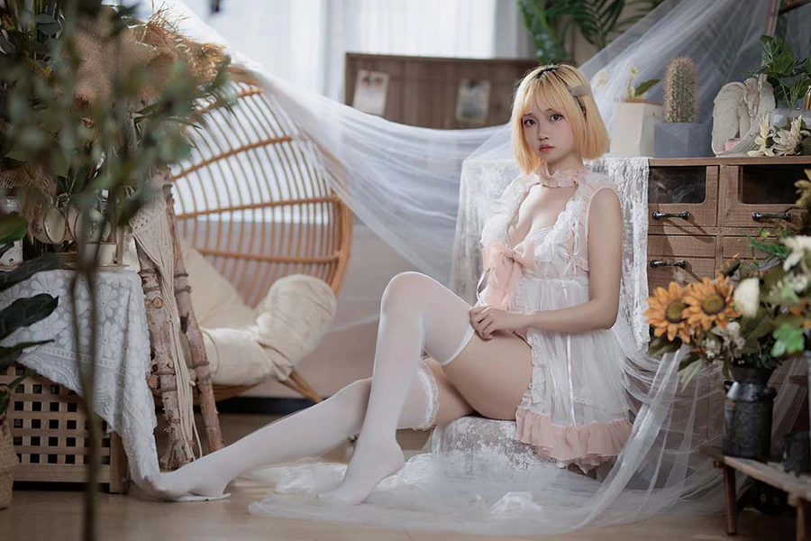 洛桑w伊梓 – 暖冬日记 Cosplay-第2张
