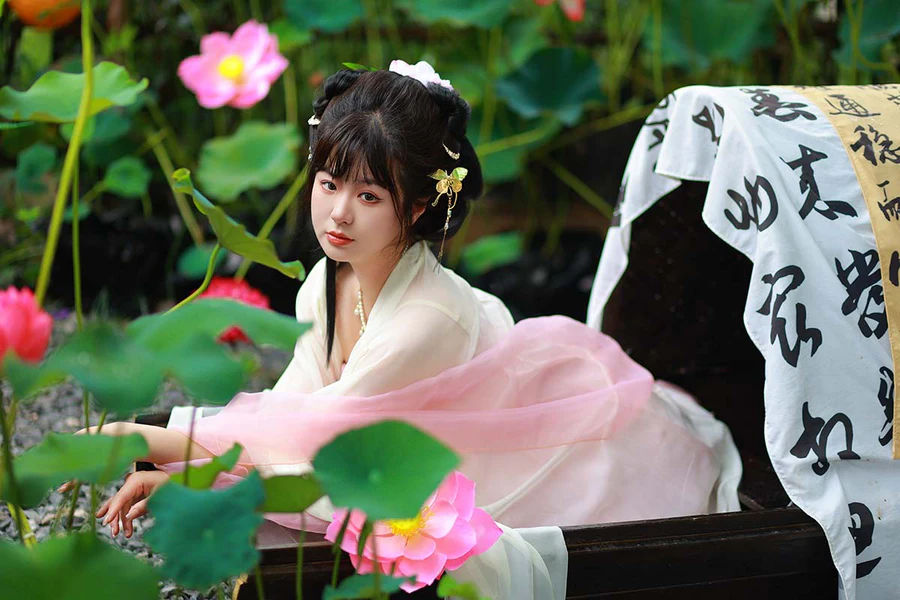 [YITUYU艺图语]2023.08.24 醉花阴 不可爱的禾禾喵 YITUYU艺图语-第1张
