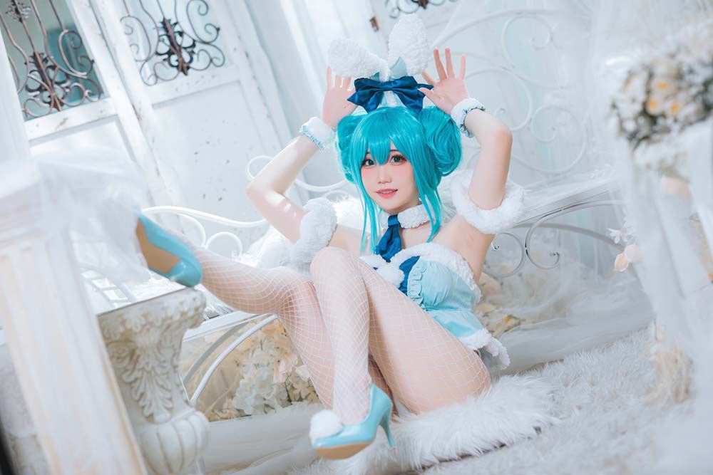 焖焖碳 – 初音兔女郎 Cosplay-第2张