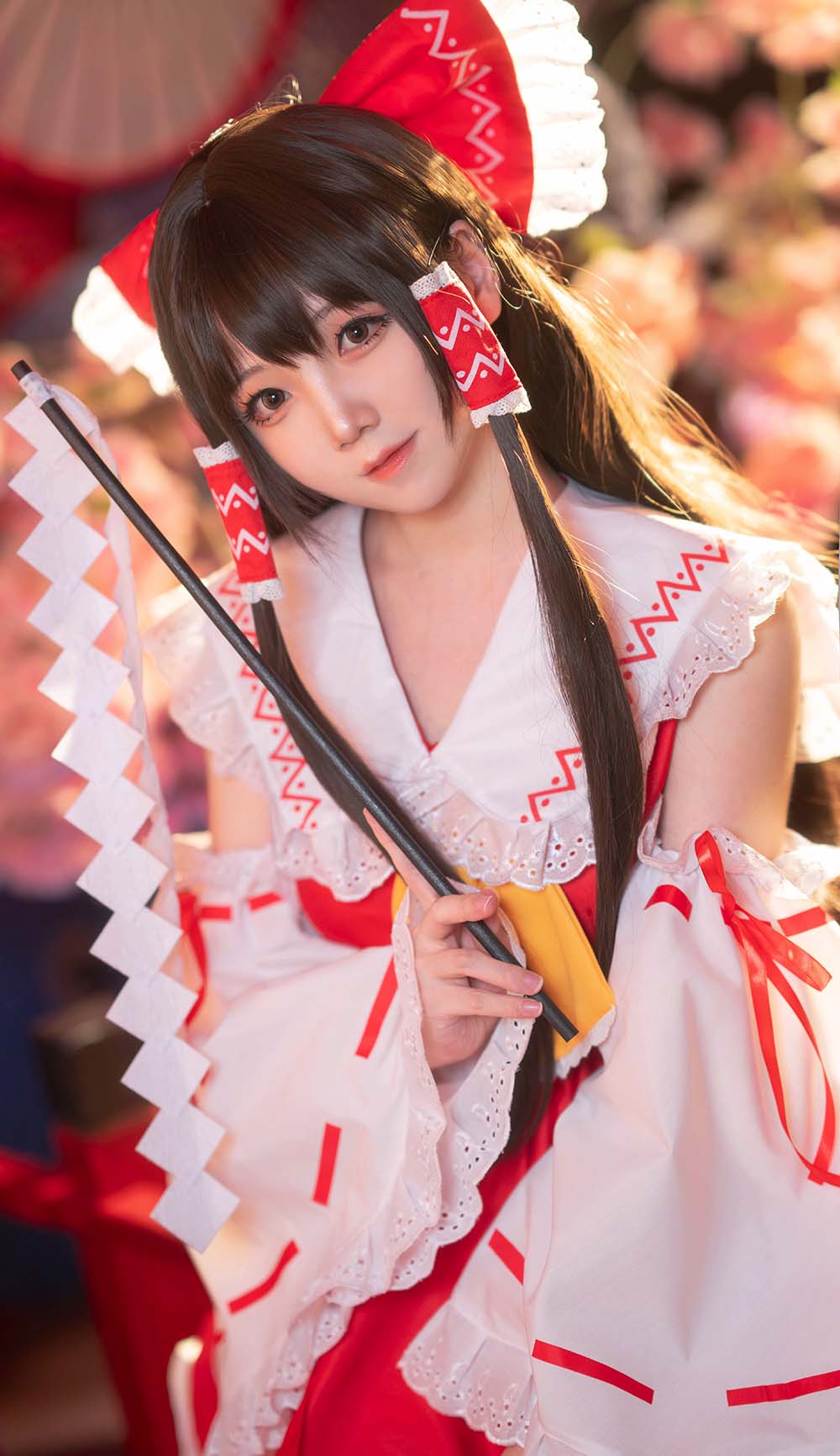 楚楚子w – 博丽灵梦 Cosplay-第2张