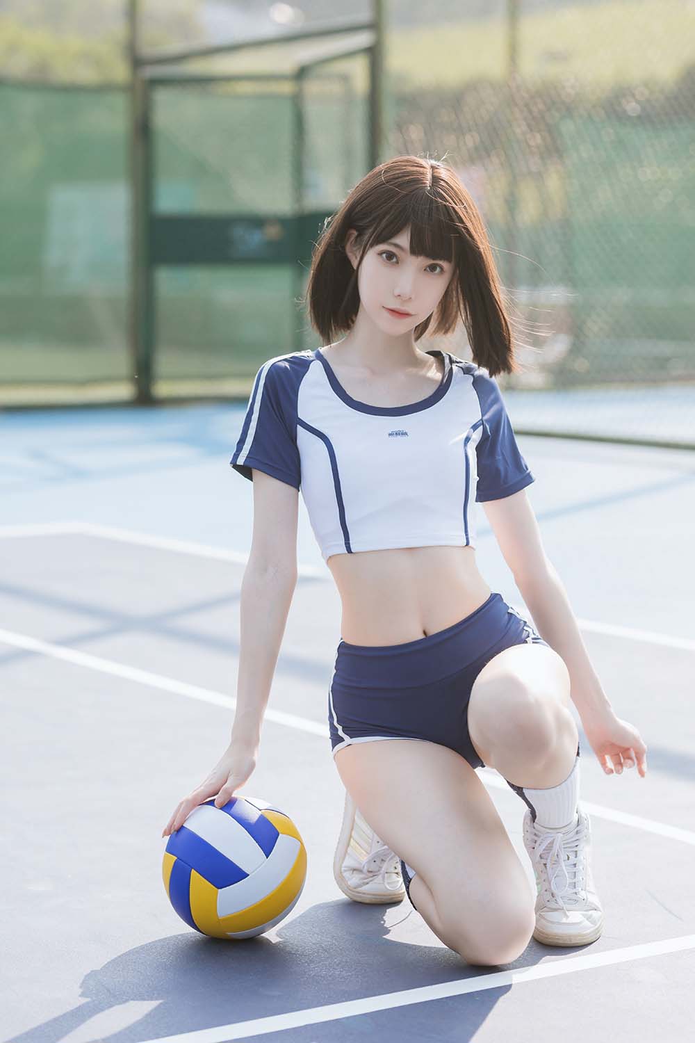 许岚(叁月life) – 夏日运动服 Cosplay-第1张