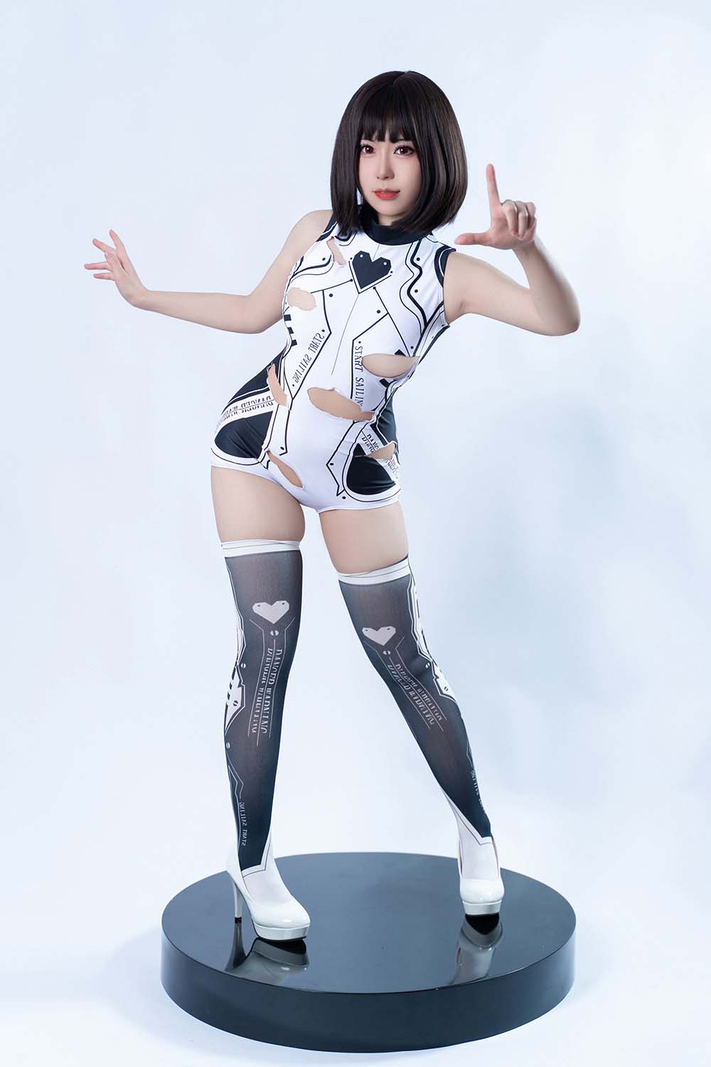 虎森森 – 战损死库水 Cosplay-第1张