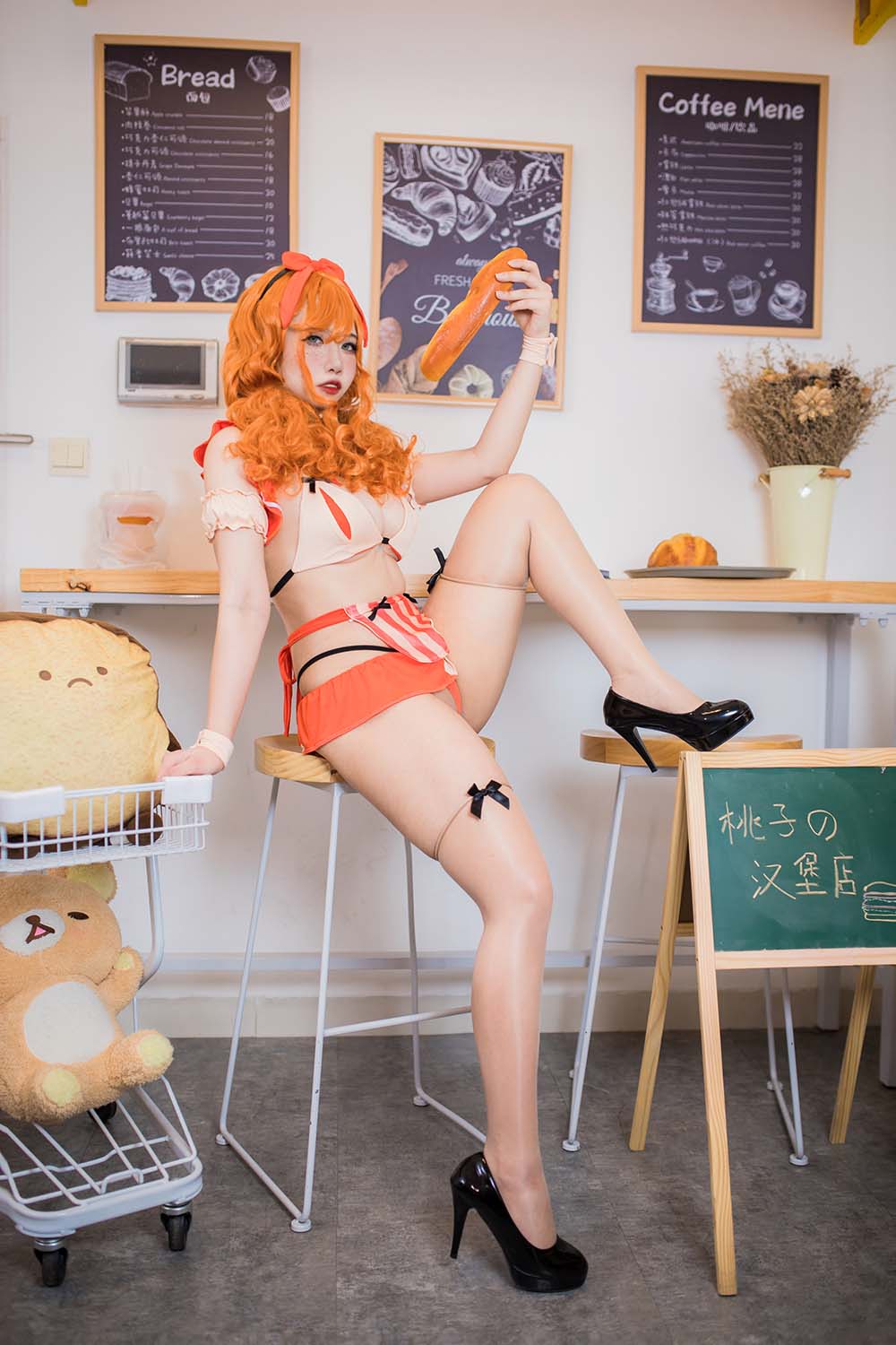 贞子蜜桃 – 汉堡店员 Cosplay-第2张