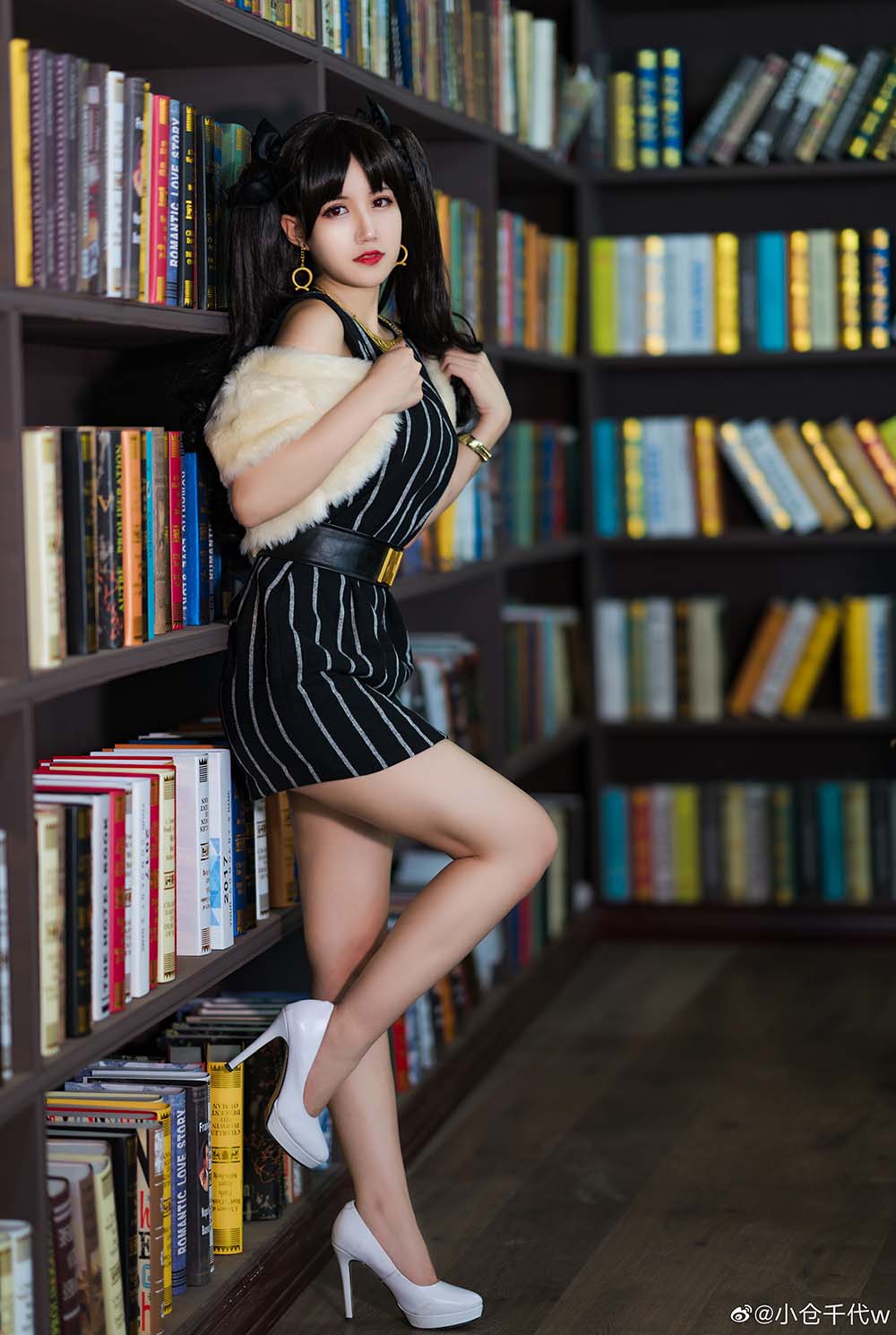 小仓千代w – 伊什塔尔 情人节礼装 Cosplay-第1张
