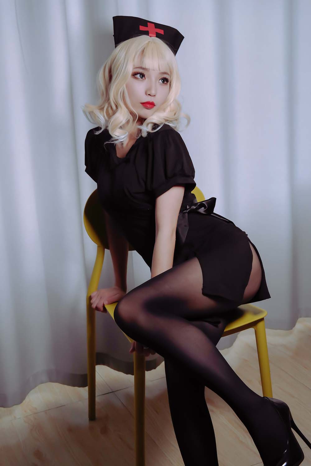 白易子教主 – 明信片 Cosplay-第1张