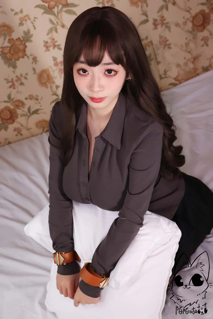 韶陌陌 – 手铐 Cosplay-第1张