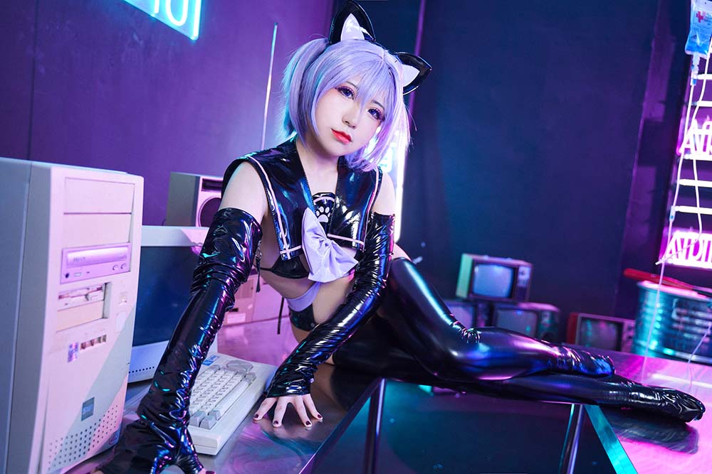 虎森森 – 莉莉娅 Cosplay-第2张