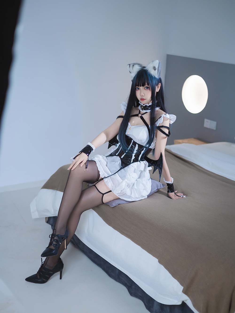 洛桑w伊梓 – 猫耳小恶魔 Cosplay-第1张