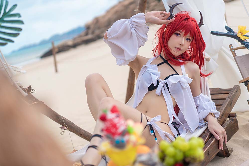 阿包也是兔娘 – 明日方舟 史尔特尔泳装 Cosplay-第2张