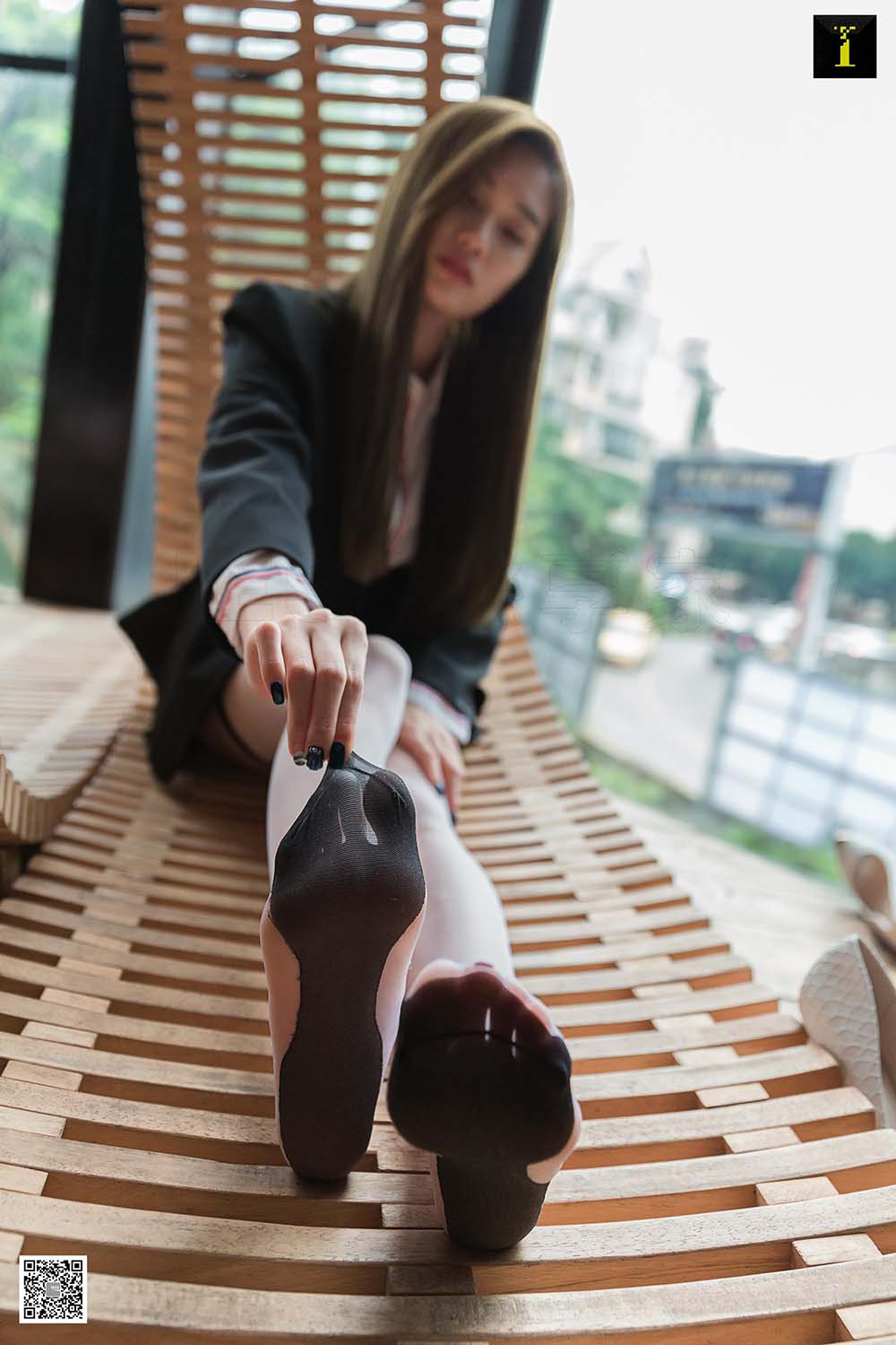 [IESS异思趣向] 2020.04.14 丝享家721：羽西《鱼嘴与吊带袜》 IESS异思趣向-第2张