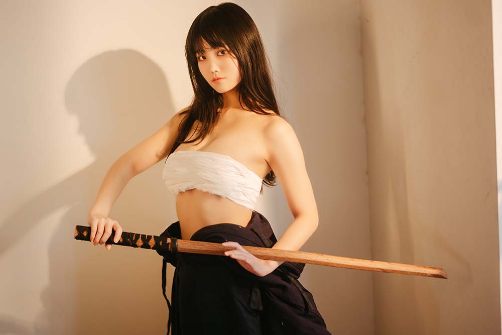 汪知子 – 最后的武士 Cosplay-第2张
