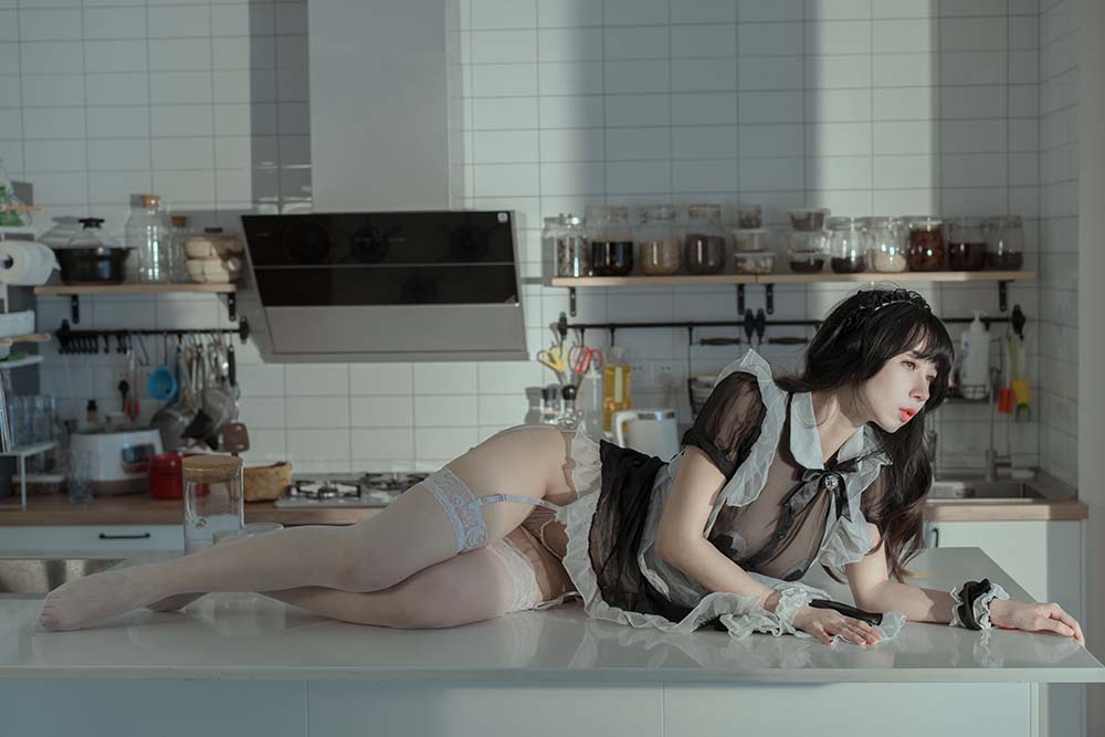云溪溪 – 奶桃女仆 Cosplay-第2张