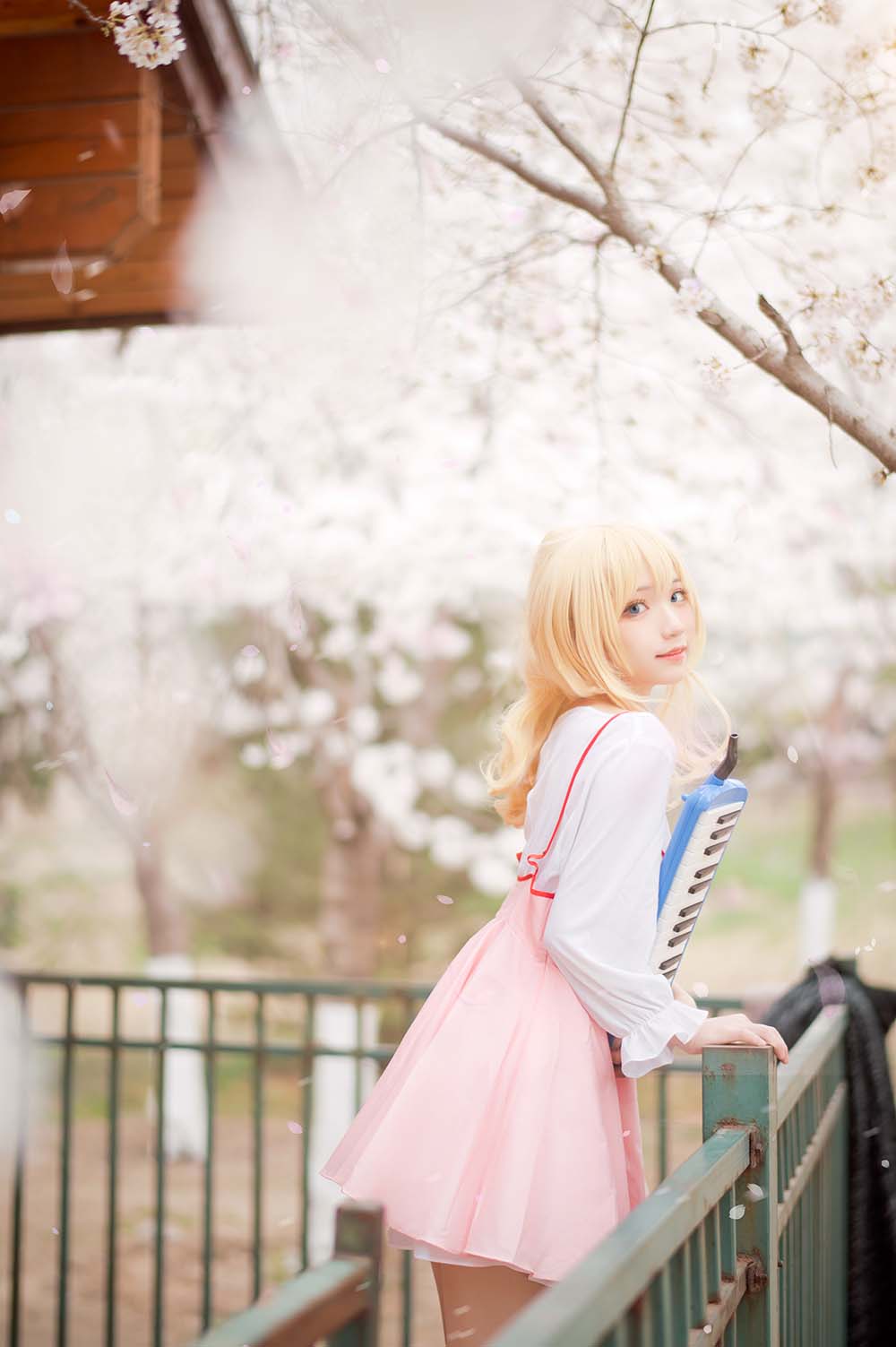 花柒Hana – 宫园熏粉裙 Cosplay-第1张