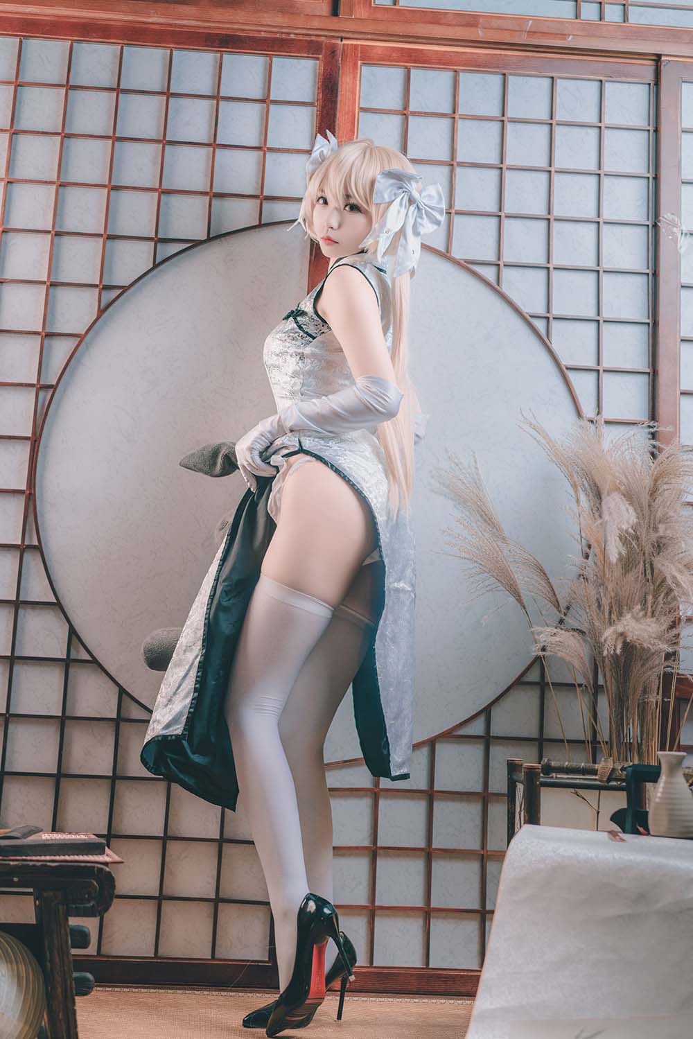 白易子教主 – 旗袍 Cosplay-第1张