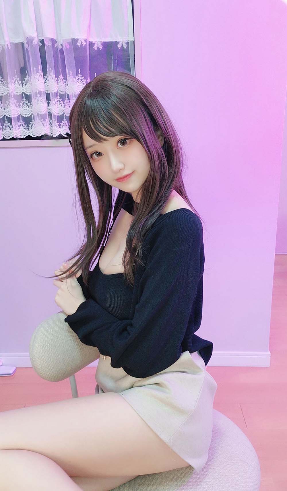 千阳(ちよ) – 毛衣 Cosplay-第1张