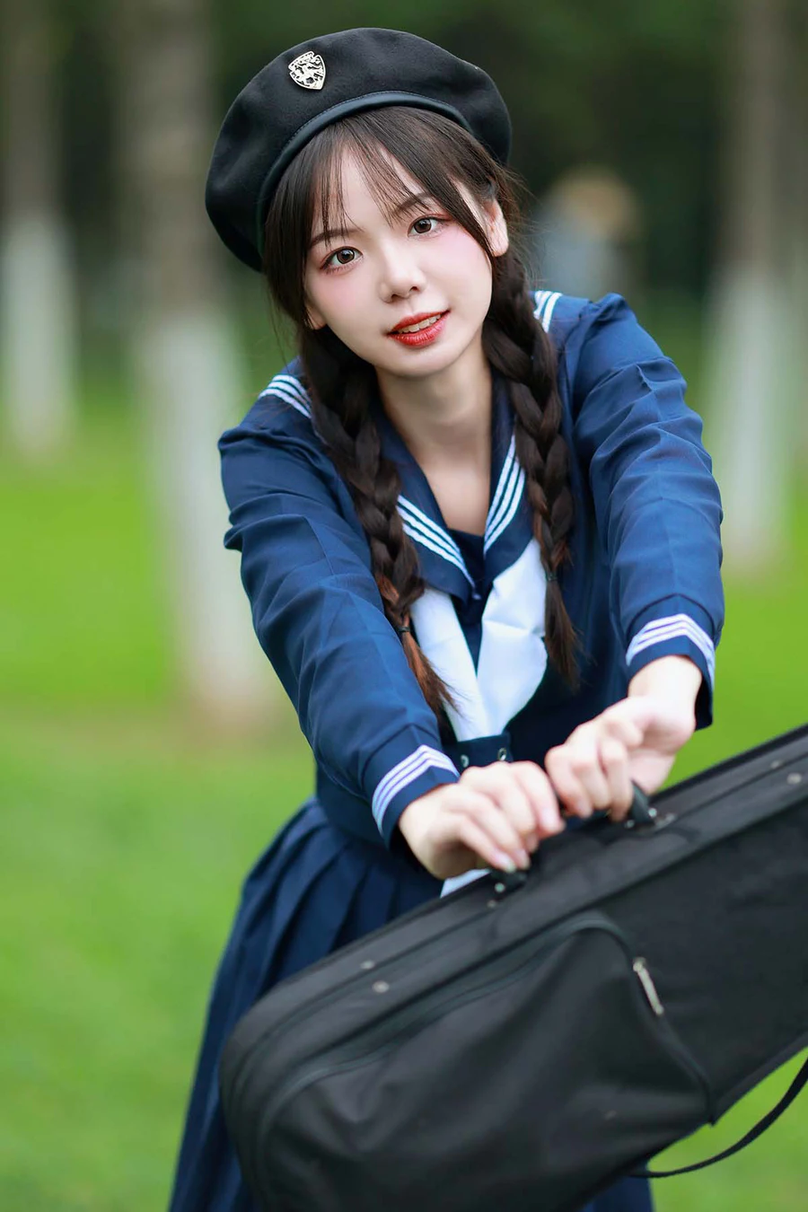 [YITUYU艺图语]2023.10.20 提琴少女 暮烟色CC YITUYU艺图语-第2张