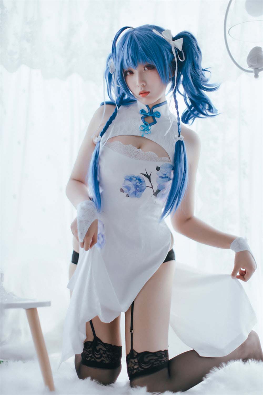 轩萧学姐 – 圣路易斯旗袍 Cosplay-第1张