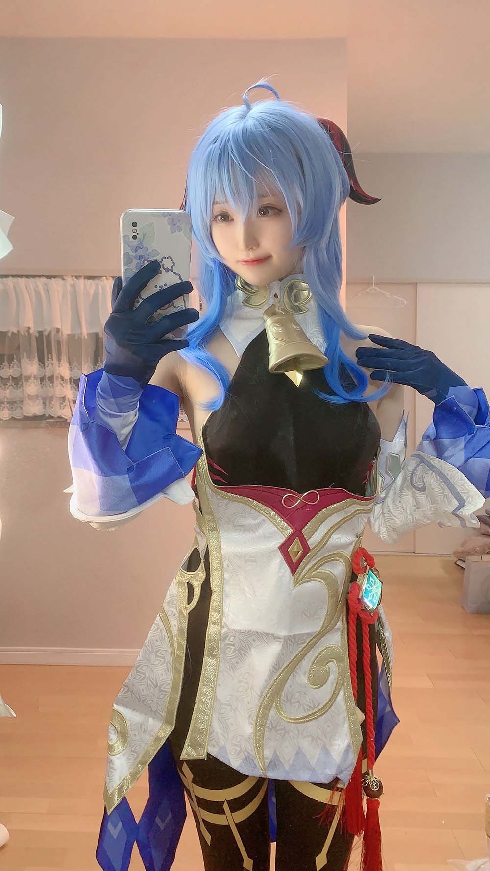 千阳(ちよ) – 甘雨对镜拍 Cosplay-第1张