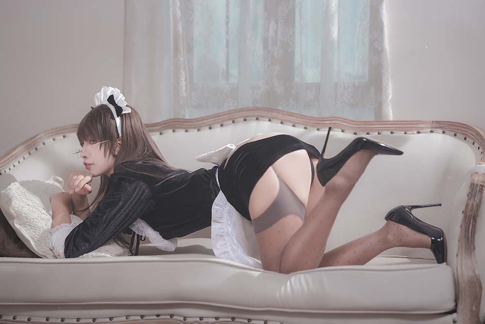 Neko-薇薇 – 丝绒女仆 Cosplay-第1张