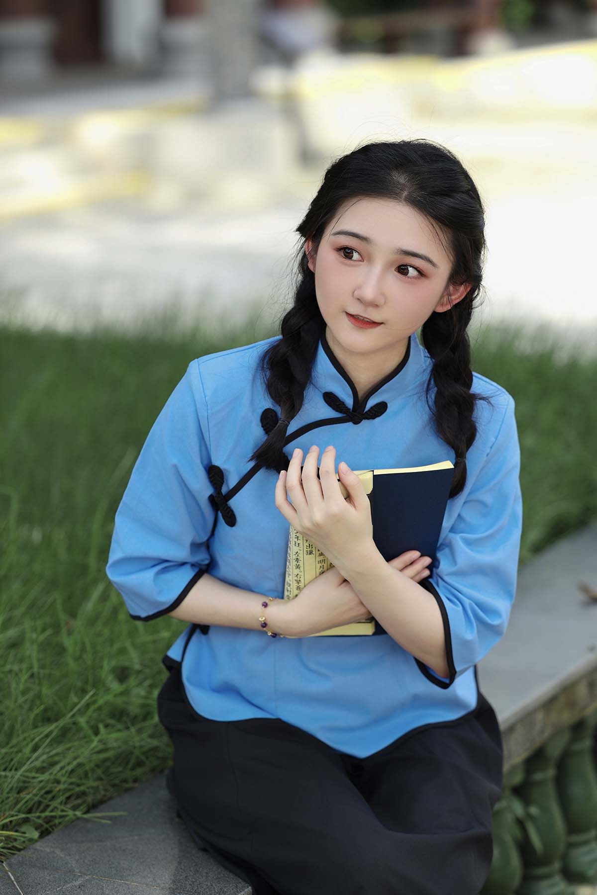 [YITUYU艺图语]2023.10.25 怀春的少女 一大块蛋糕 YITUYU艺图语-第1张