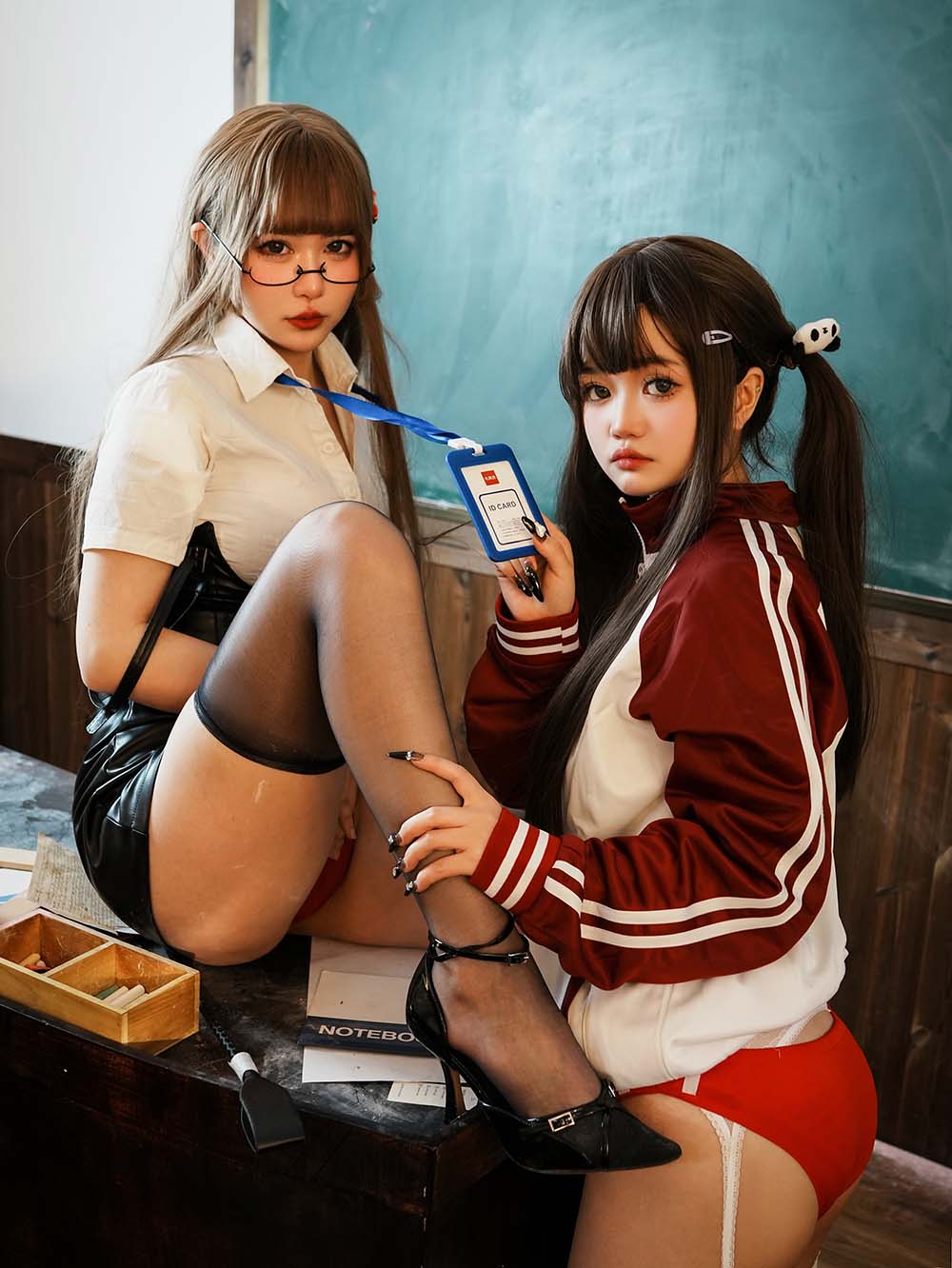 Tina很妖孽呀 – 双马尾学生与老师 Cosplay-第2张