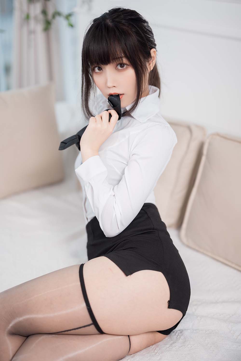 汪知子 – OL黑丝 Cosplay-第2张