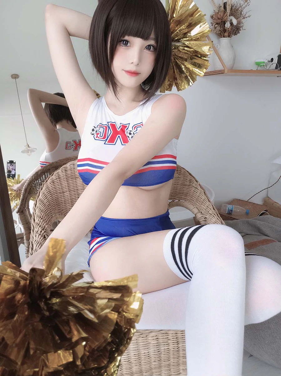 蜜汁猫裘 – 足球宝贝 Cosplay-第2张