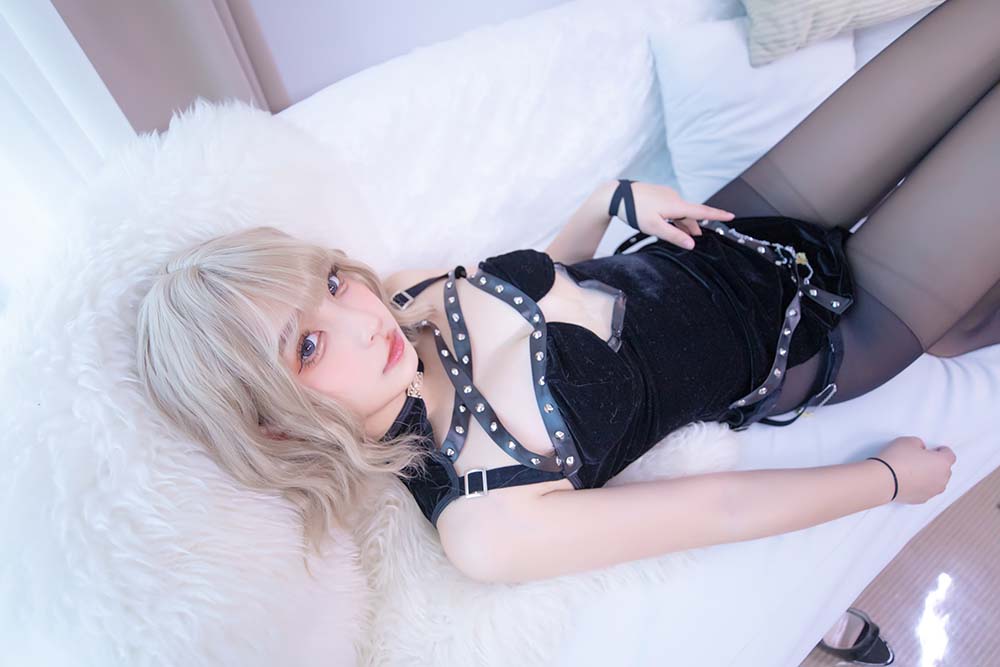 神楽板真冬 – 黑丝旗袍 Cosplay-第2张