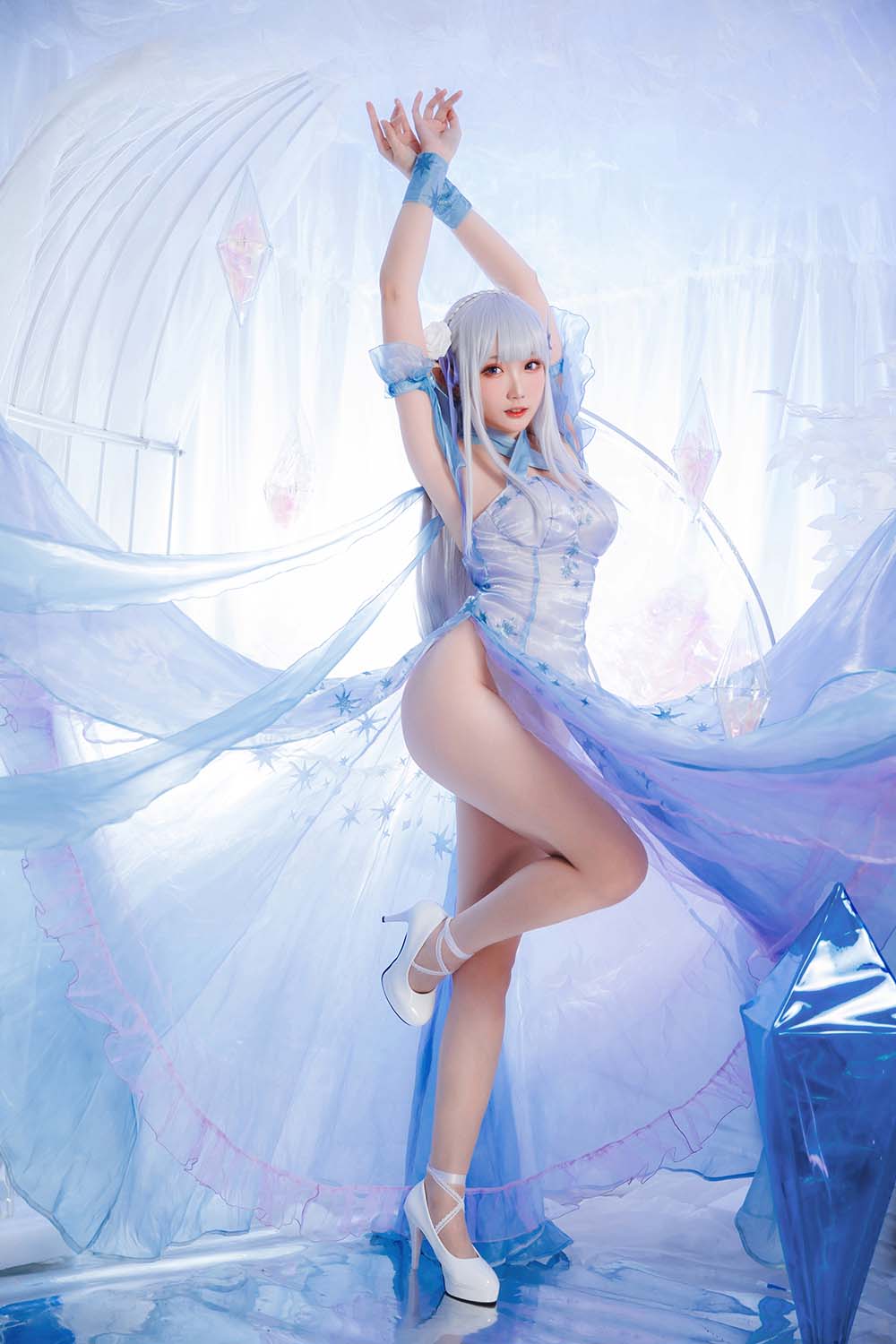 瓜希酱 – 爱蜜莉雅 水晶礼服 Cosplay-第1张