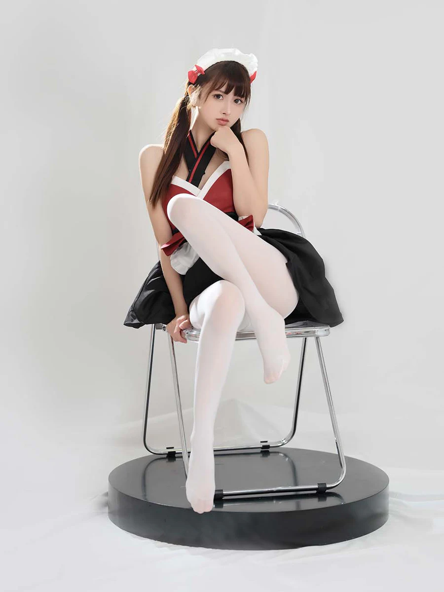 河豚抚子 – 红衣小女仆 Cosplay-第2张