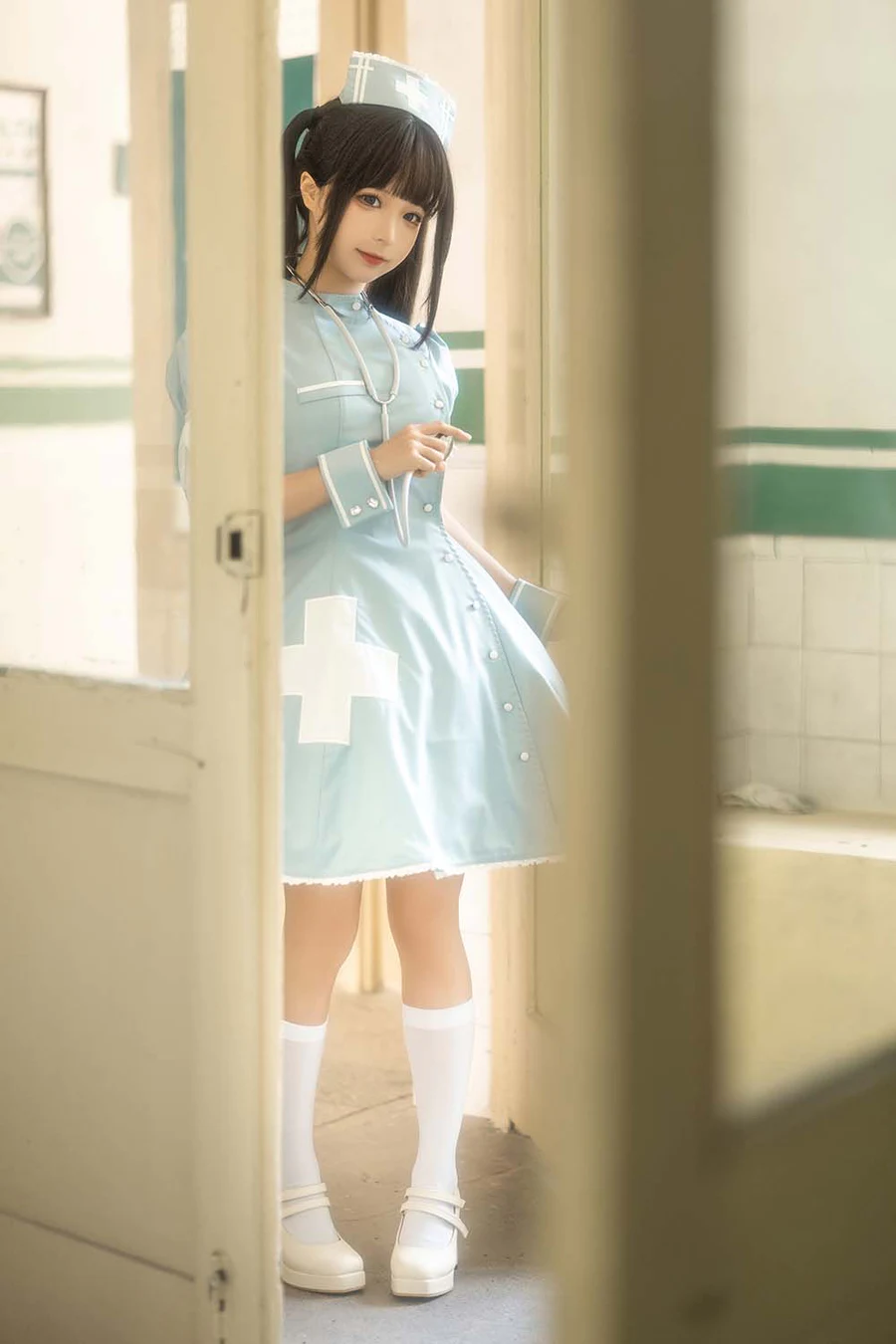 蠢沫沫 – 小护士 Cosplay-第1张