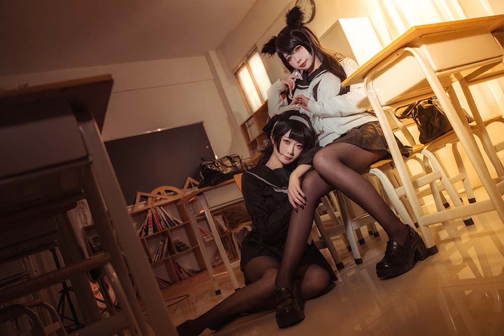 贞子蜜桃 – 碧蓝航线 爱宕高雄制服 Cosplay-第1张