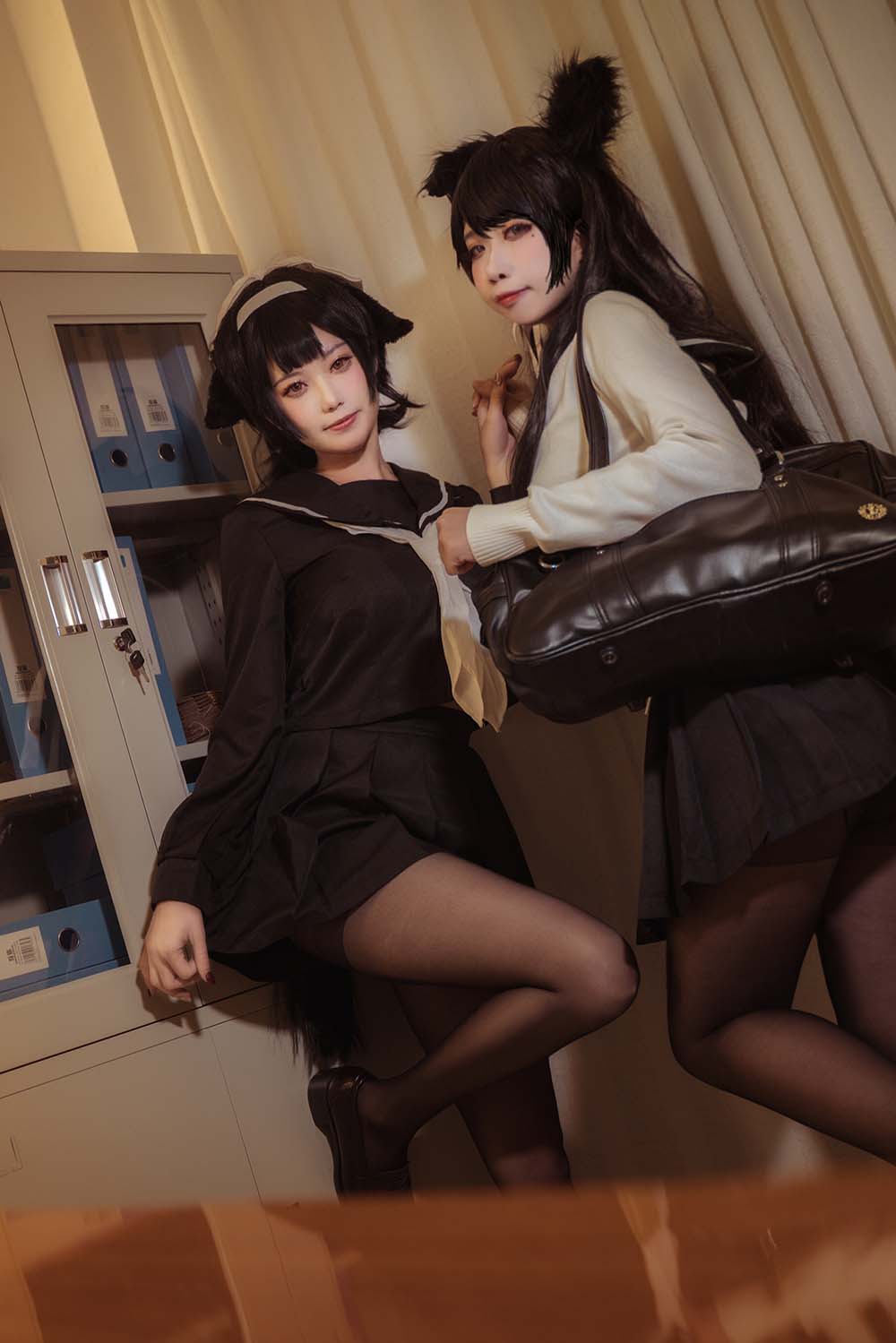 贞子蜜桃 – 碧蓝航线 爱宕高雄制服 Cosplay-第2张