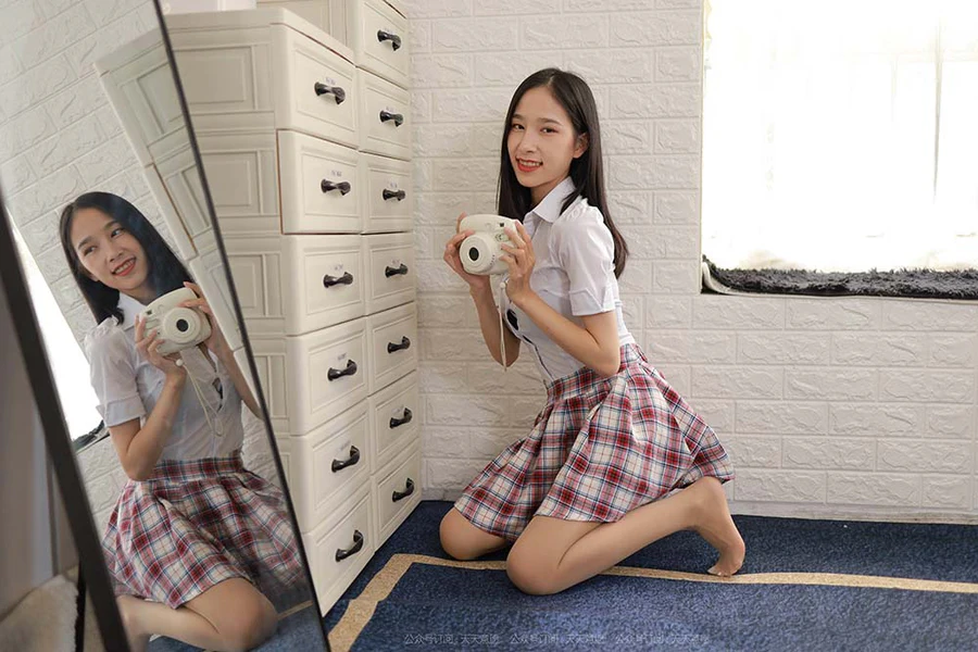 [IESS异思趣向] 2021.09.22 丝享家926：美子《学苑风短裙》 IESS异思趣向-第2张