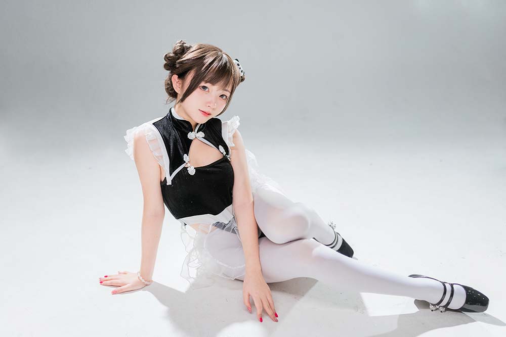花铃 – 小熊猫女仆 Cosplay-第1张